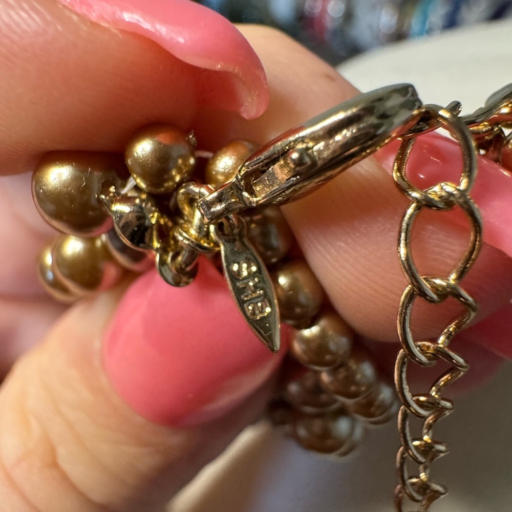 Shofel Bros 6 Strand Pearl Necklace - Picture 5 of 9